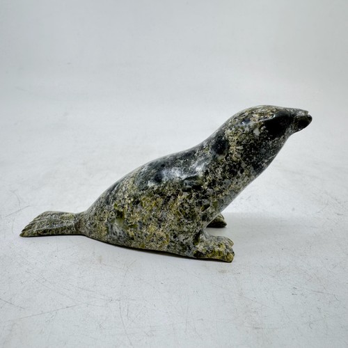 Inuit handmaed serpentine seal - inuit,