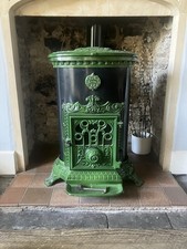 Godin 3826 Cast Iron Oil Burning Stove