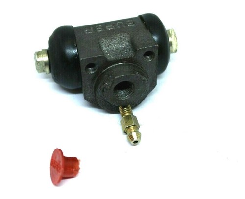 Rear wheel cylinder with - rear,