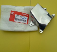 Honda  NS125 F NS125 RK OEM NOS genuine front mudguard fender stay 61102 KR1 760