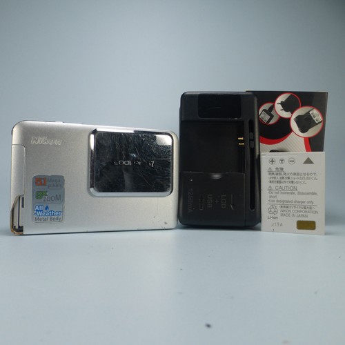 Nikon digital camera coolpix - digital,