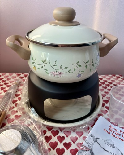 Vintage swan summer chintz - swan,