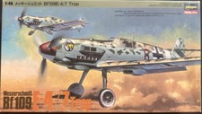 HASEGAWA J11  1/48 Messerschmitt Bf109 E-4/7 Trop