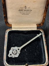 Vintage Art Deco Bar Brooch