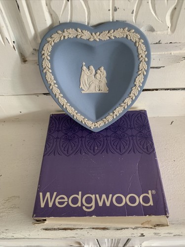 Wedgwood jasperware heart tray - wedgwood,