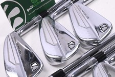 Wilson Staff Model Blade 2024