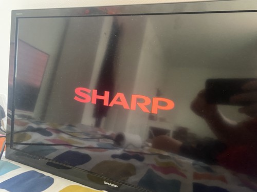 Sharp 24dhf4011k hd - 24",