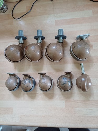 Vintage furniture casters - , /