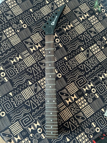 Maple rosewood electric guitar - electric,