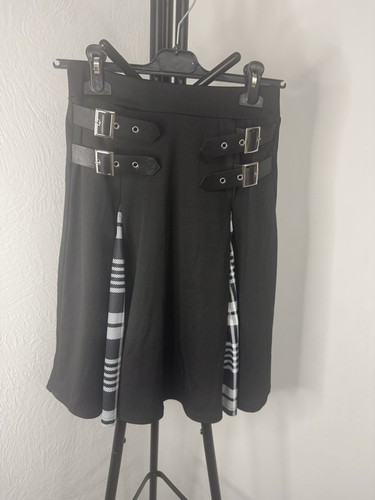 Black tartan panel - panel, buckle