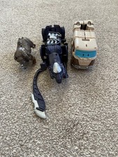 3 x transformer style toys