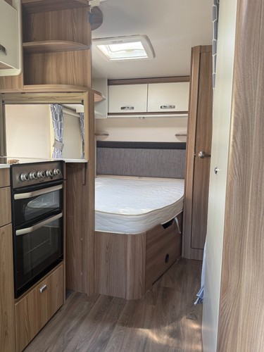 Caravans for sale berth - caravans,