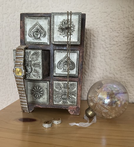 Indian jewellery trinket box - jewellery/trinket,