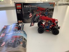 Lego Technic 42061 2in 1 Telehandler & Tow Truck 100% complete
