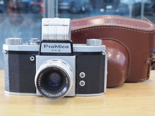 Praktica FX2 35mm SLR Camera with Waist Level Finder & Zeiss Tessar . No u18552