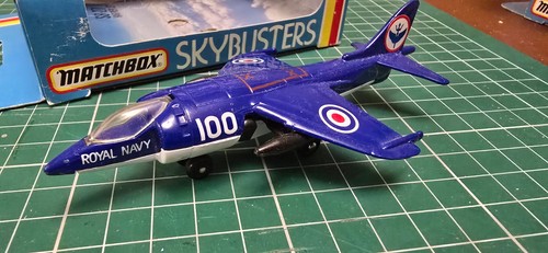 Matchbox skybusters hawker - matchbox,