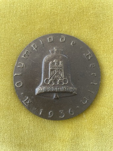 Commemorative and participant - commemorative,