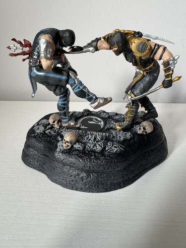 Mortal kombat collectors - 9,