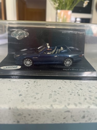 Scale vitesse diecast - 1/43,