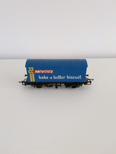 Hornby gauge mcvities - hornby, oo