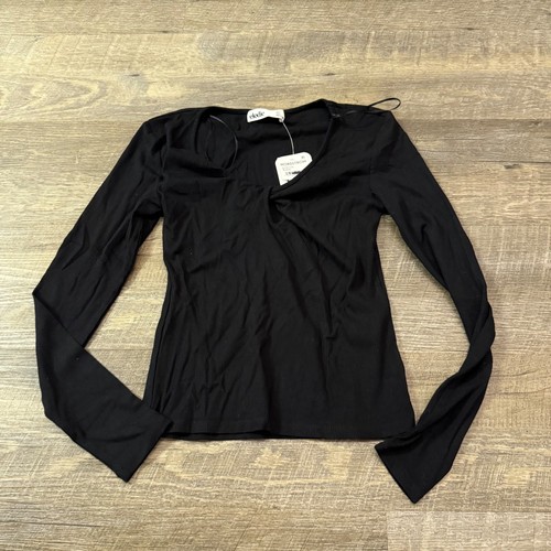 Elodie ribbed long sleeve top - sleeve,