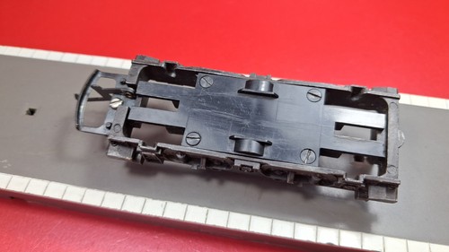 Triang hornby keeper plate - hornby,