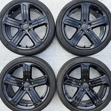 4x Genuine VW Golf R Cadiz 18"