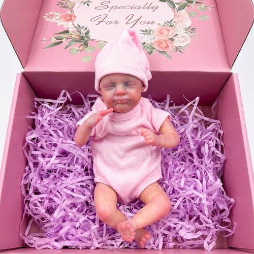 Realistic reborn baby - reborn,