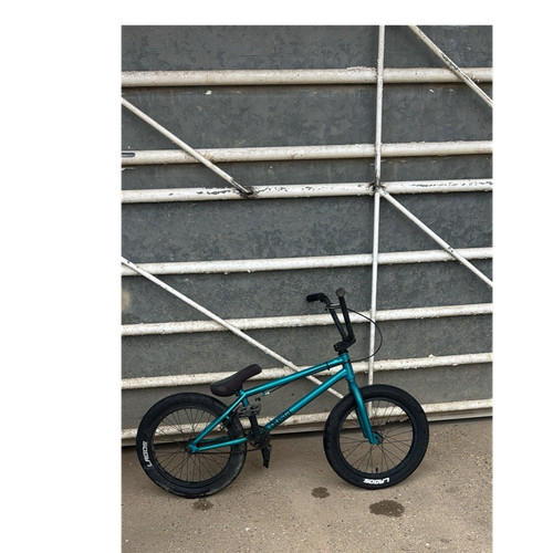 Large bmx bike - large,