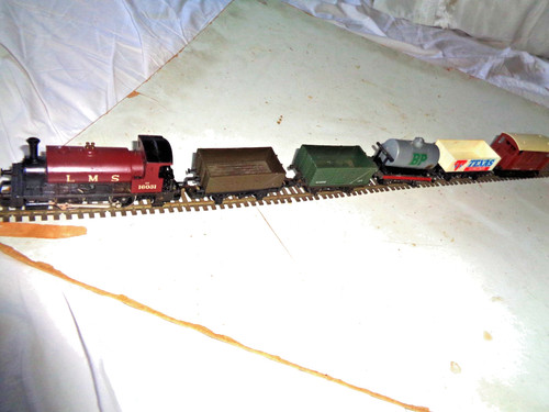 Hornby r152 pug 0 - hornby, 0-4-0