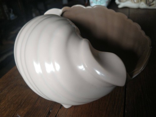 Vintage pink shell vase - vintage,
