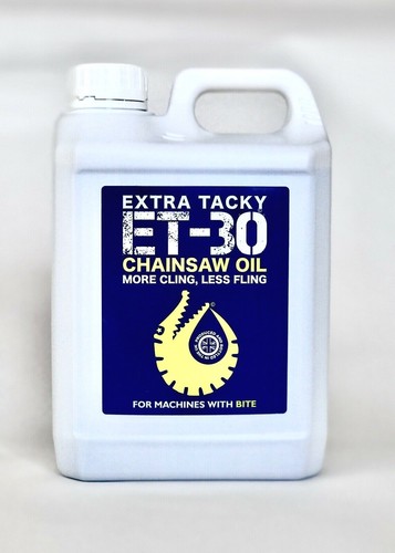 Litres gator chainsaw oil - 2,