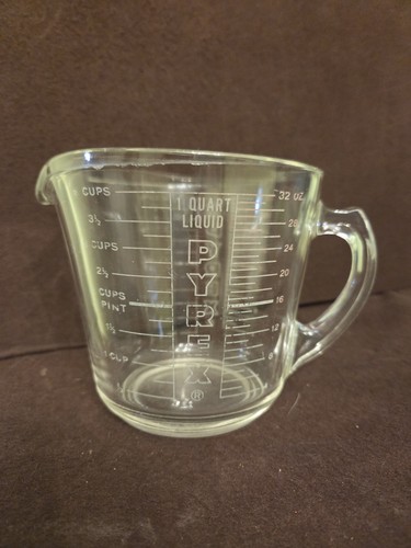 Vintage pyrex 532 - pyrex, d-handle