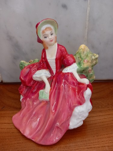 Royal doulton vintage figure - doulton,