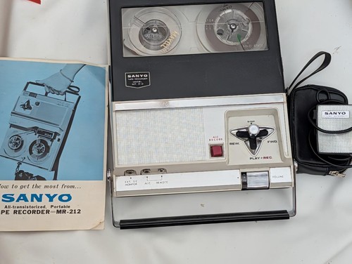 Sanyo portable tape recorder - portable,