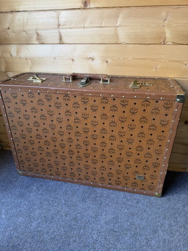 Mcm trunk suitcases business - mcm,