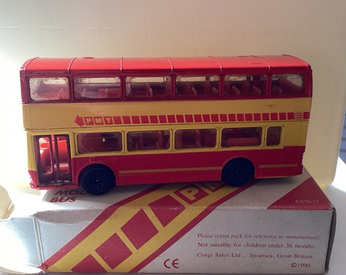 Corgi c675 diecast model - diecast,