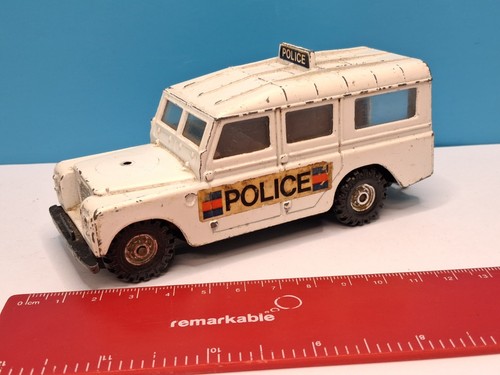 Vintage corgi land - corgi, rover