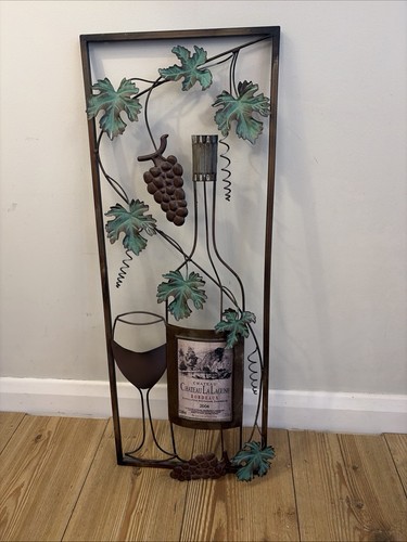 Large metal wine wall art - large,