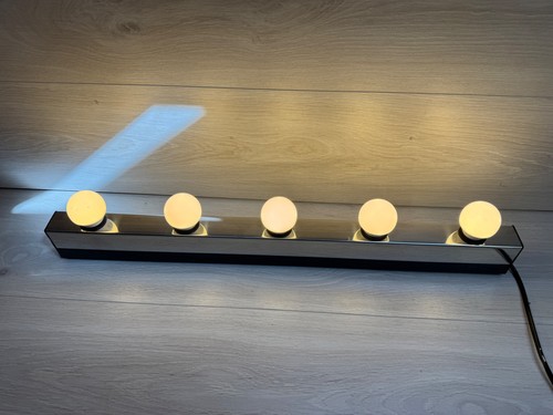 Ikea musik wall - musik, mounted