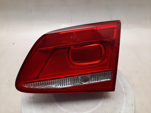 Volkswagen passat tail - volkswagen,