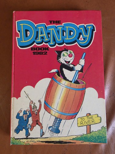 The dandy book - book, 1982