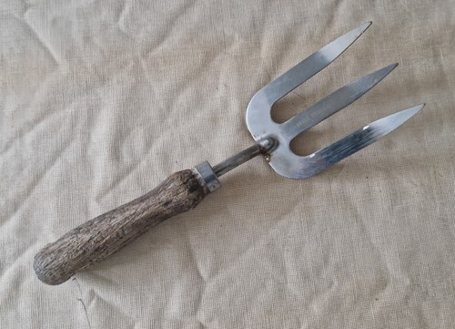 Vintage gardening hand fork - vintage,