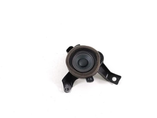 Volvo xc40 536 - volvo, subwoofer
