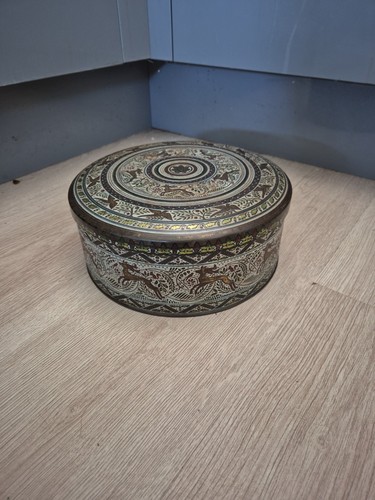 Vintage chocolate tin - vintage, heller