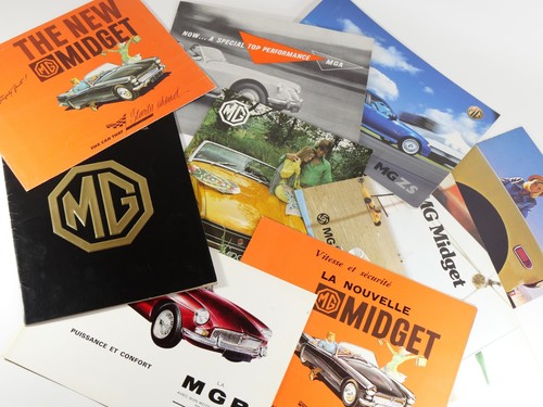 Flyers brochures midget - /,