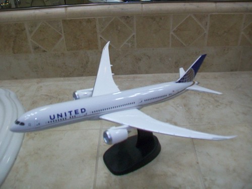 Pacmin united ailrines 787 - united, 787-8