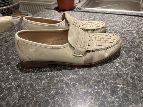 Men size 2 cream - 1/2,