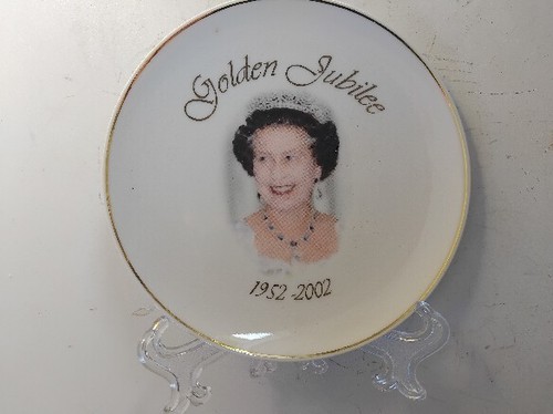 Queen elizabeth golden - queen,