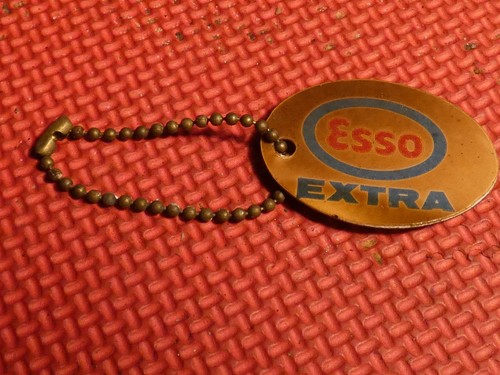 Esso extra vintage keyring - ,